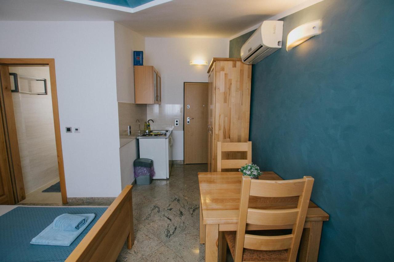 Blue Sea House Apartment Trogir Bagian luar foto