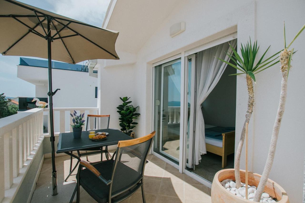 Blue Sea House Apartment Trogir Bagian luar foto